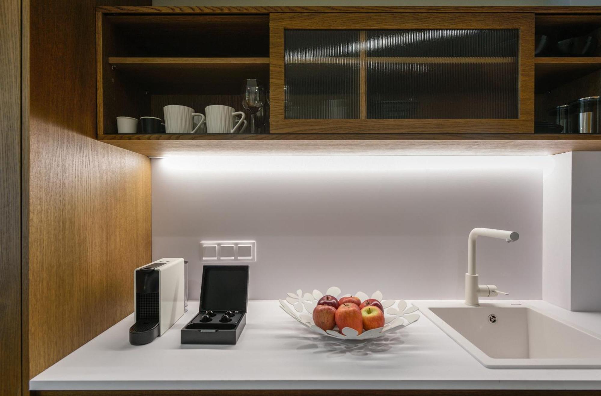 Epineio Comfort Living 리토코론 외부 사진