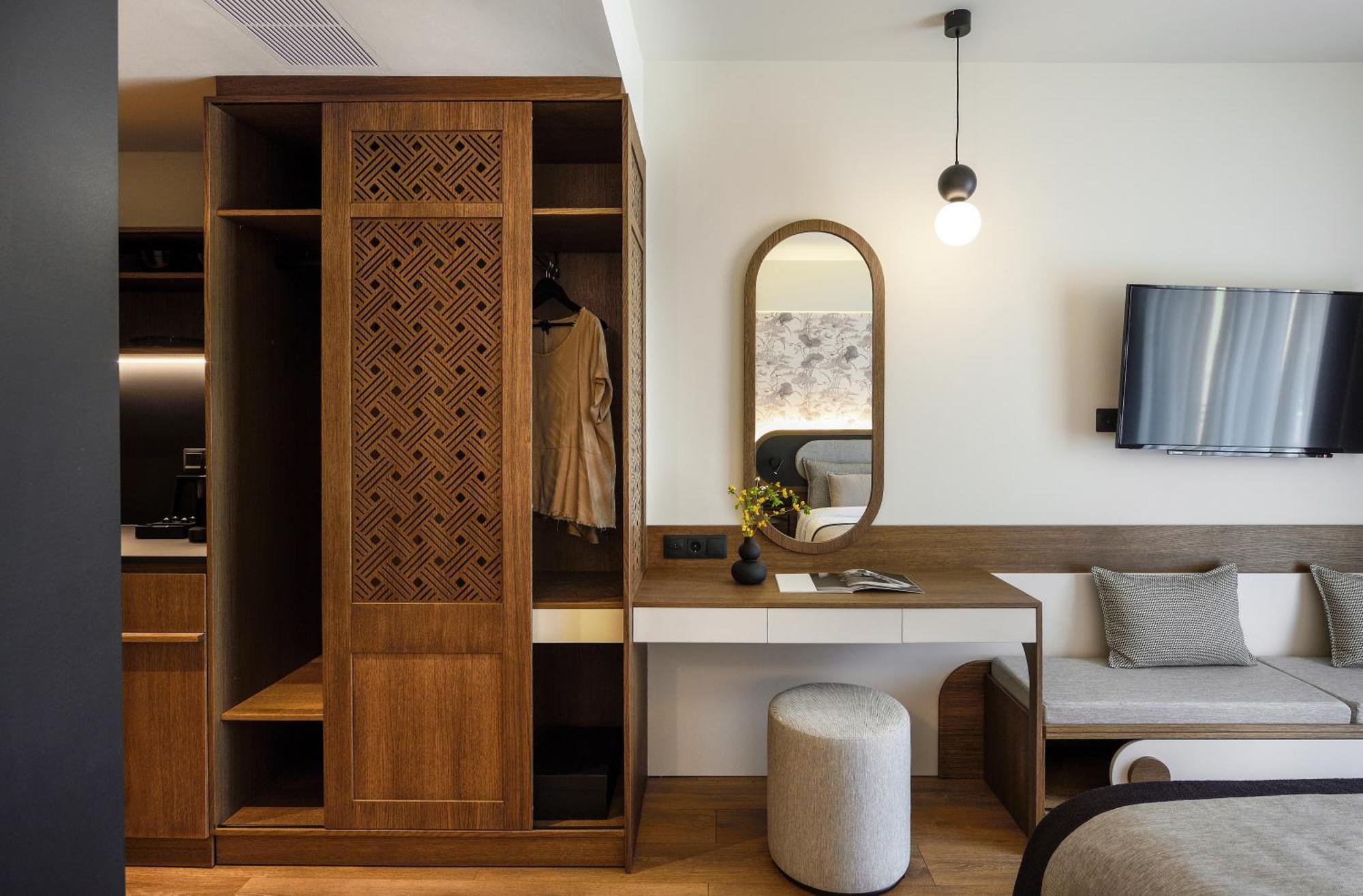 Epineio Comfort Living 리토코론 외부 사진