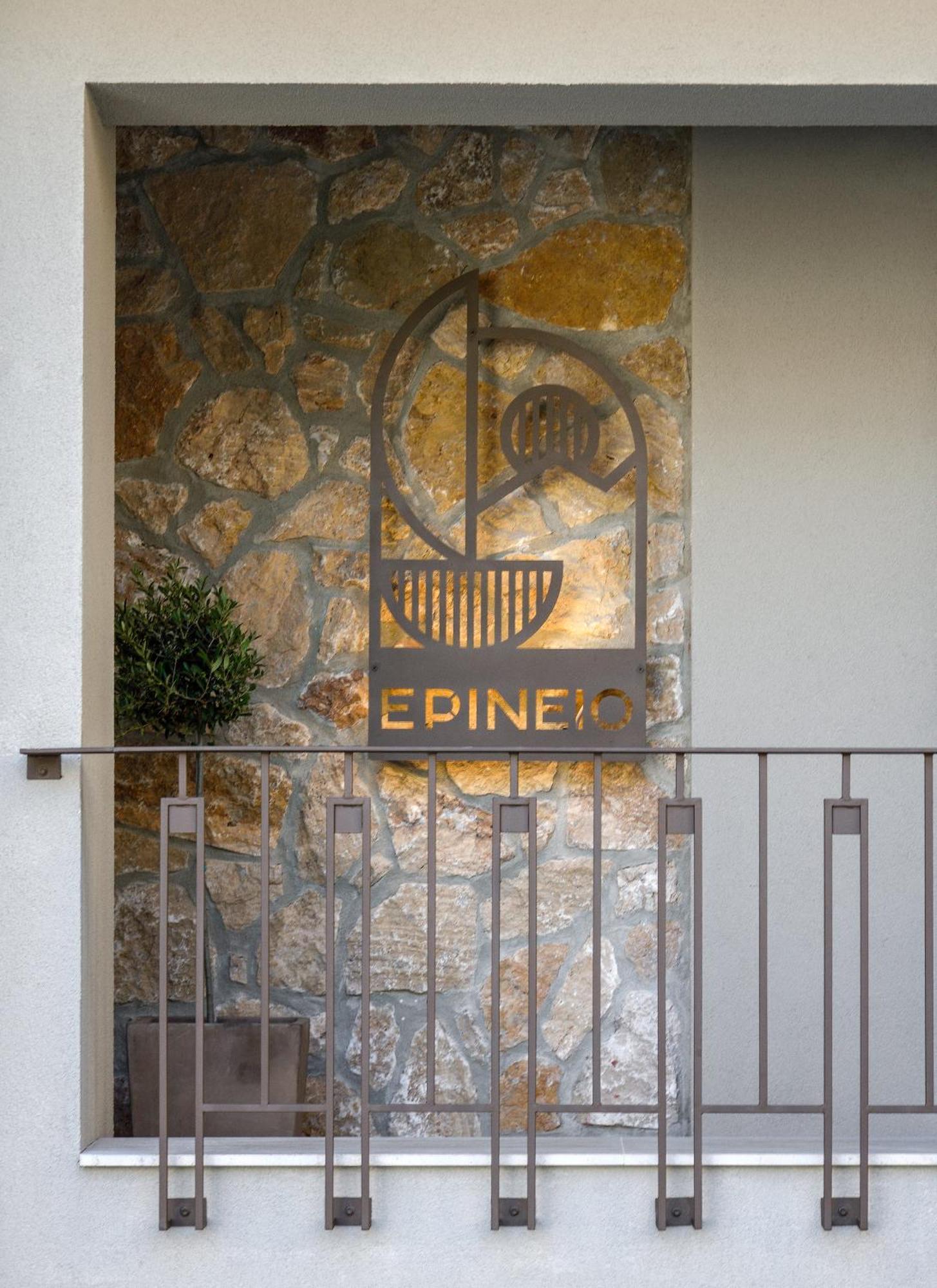 Epineio Comfort Living 리토코론 외부 사진